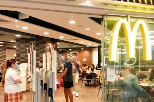McDonald's Plaza Singapura image
