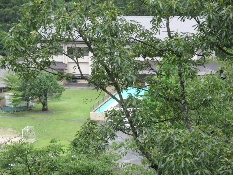 別府市立東山小学校