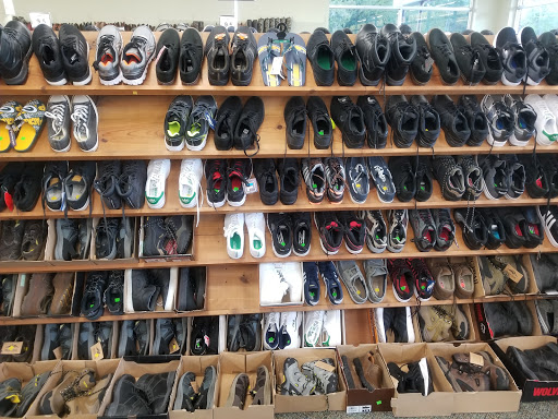 Shoe Store «K & T Shoes», reviews and photos, 485 Pickwick St S, Savannah, TN 38372, USA