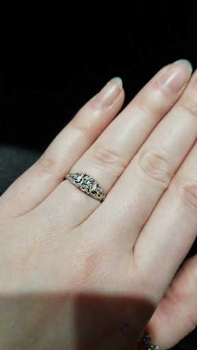 Jewelry Designer «J&B Family Jewelers», reviews and photos, 1883 Commerce St, Yorktown Heights, NY 10598, USA