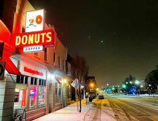 Donut Shop «Buckeye Donuts», reviews and photos, 1998 N High St, Columbus, OH 43201, USA