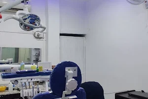 i-Smile Dental Care image