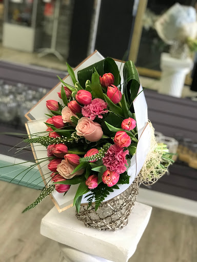 Florist «Victoria Flower Company», reviews and photos, 10869 Bustleton Ave, Philadelphia, PA 19116, USA