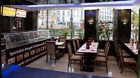 Atmosphère du Restaurant Food Avenue à Saint-Denis - n°6