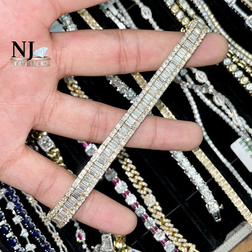 Wholesale Jeweler «N J Jewelers Inc», reviews and photos, 2201 N 10th St, McAllen, TX 78501, USA