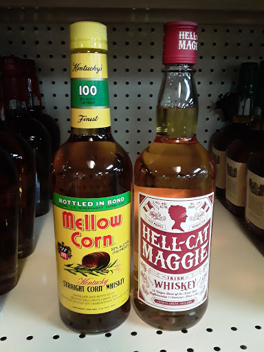 Liquor Store «Mammoth Liquors», reviews and photos, 101 Gardner Ln, Cave City, KY 42127, USA