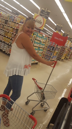 Grocery Store «Winn-Dixie», reviews and photos, 1060 Lakes Blvd, Lake Park, GA 31636, USA