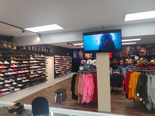 Fashion Accessories Store «Rock Star Fashion», reviews and photos, 1881 Lockbourne Rd, Columbus, OH 43207, USA