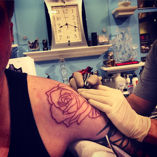 Tattoo Shop «Hope Gallery Tattoo», reviews and photos, 835 Woodward Ave, New Haven, CT 06512, USA
