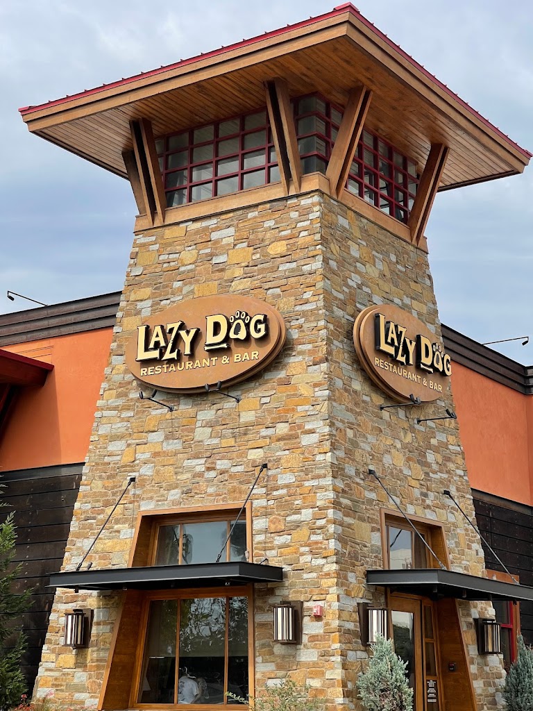 Lazy Dog Restaurant & Bar 93036