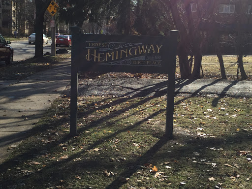 Tourist Attraction «Ernest Hemingway Birthplace», reviews and photos, 339 N Oak Park Ave, Oak Park, IL 60302, USA