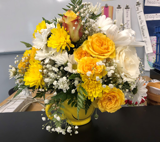 Florist «Wood Bros Flrsts Inc», reviews and photos, 651 Bridge St, Lowell, MA 01850, USA