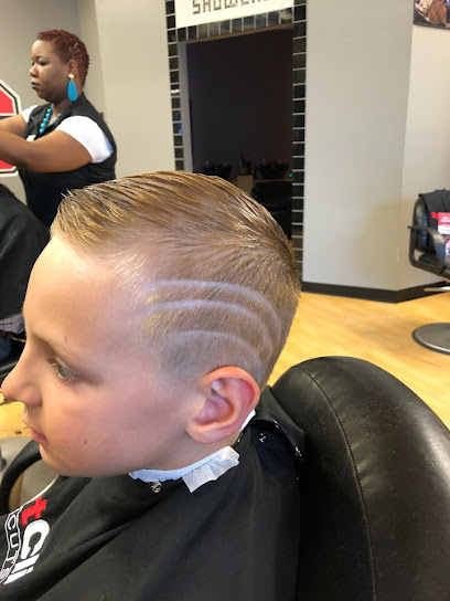 Sport Clips Haircuts of Fayetteville - Ramsey Commons