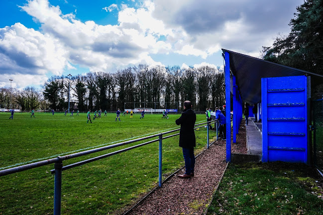 Beoordelingen van Voetbalclub Arbeid Adelt Rekem in Genk - Sportcomplex