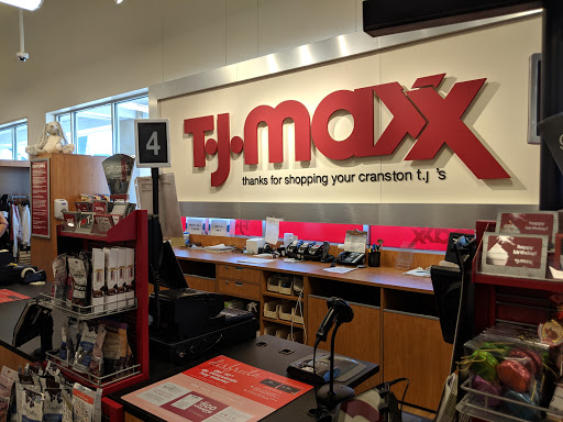 Department Store «T.J. Maxx», reviews and photos, 20 Chapel View Blvd, Cranston, RI 02920, USA