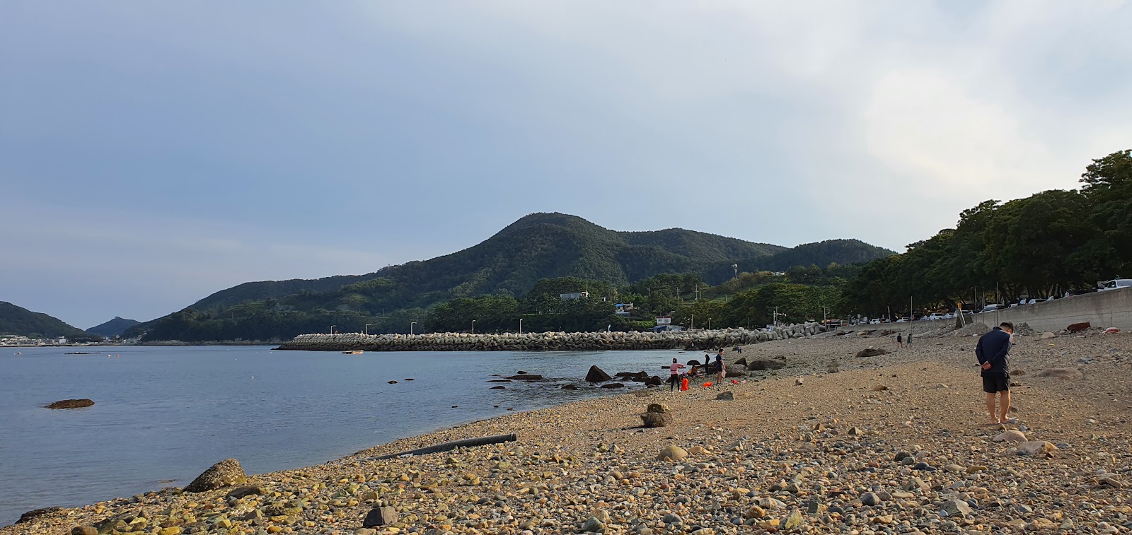 Φωτογραφία του Namhae Beach με επίπεδο καθαριότητας πολύ καθαρό