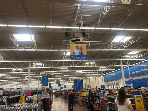 Department Store «Walmart Supercenter», reviews and photos, 1195 Barrett Blvd, Henderson, KY 42420, USA