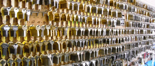 Locksmith «Cuyahoga Safe & Lock», reviews and photos, 13615 Madison Ave, Lakewood, OH 44107, USA