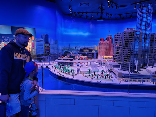 Shopping Mall «Great Lakes Crossing Outlets», reviews and photos, 4000 Baldwin Rd, Auburn Hills, MI 48326, USA