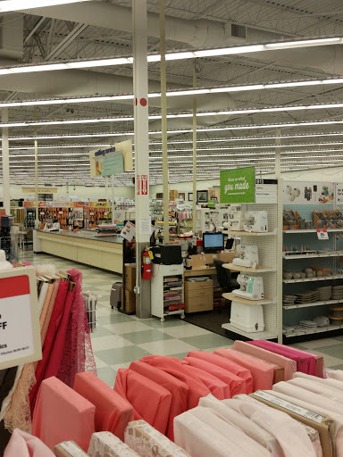Fabric Store «Jo-Ann Fabrics and Crafts», reviews and photos, 413 N Milwaukee Ave Unit 500, Vernon Hills, IL 60061, USA