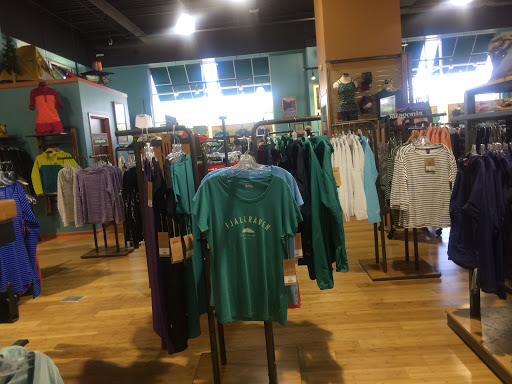 Outdoor Sports Store «Quest Outdoors», reviews and photos, 4600 Shelbyville Rd Suite 133, Louisville, KY 40207, USA