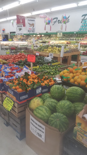 Shopping Mall «Pines Shopping Center», reviews and photos, 650 Elden St, Herndon, VA 20170, USA