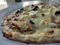 Plats et boissons du Pizzeria Vintage Pizza à Arches - n°1