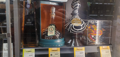 Wine Store «Total Wine & More», reviews and photos, 2500 W International Speedway Blvd, Daytona Beach, FL 32114, USA