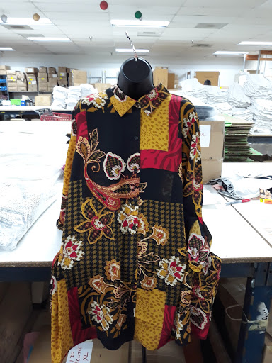 Uniform Store «Scrub Pro Uniforms & Alko Clothing Outlet», reviews and photos, 8801 Kelso Dr, Baltimore, MD 21221, USA