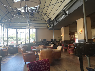 Bar De L'Hotel De Ville à Eu