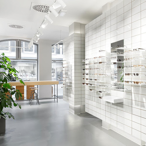 Opinii despre VIU - Optiker & Brillengeschäft în Bulle - Augenoptiker