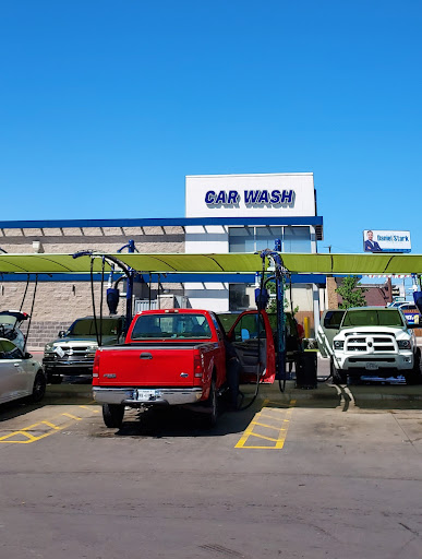 WhiteWater Express Car Wash en Waco