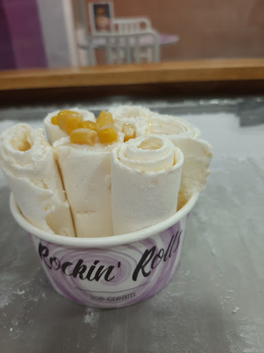 Rockin’ Rolls Ice Cream