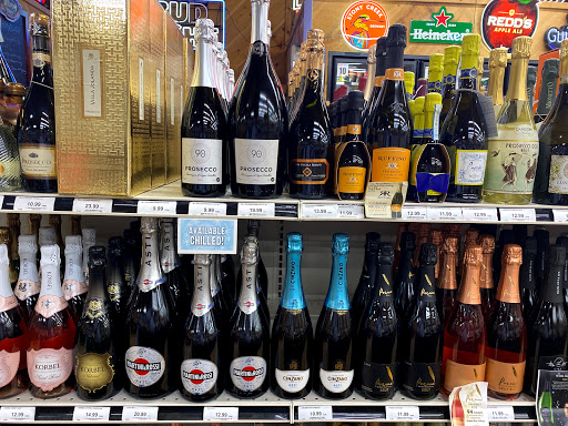 Wine Store «Parkview Wine & Spirits», reviews and photos, 229 Park Rd, West Hartford, CT 06119, USA