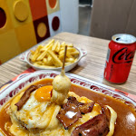 Photo n°2 de l'avis de PYXIDA.G fait le 11/11/2022 à 11:52 sur le  Santa Francesinha à Porto