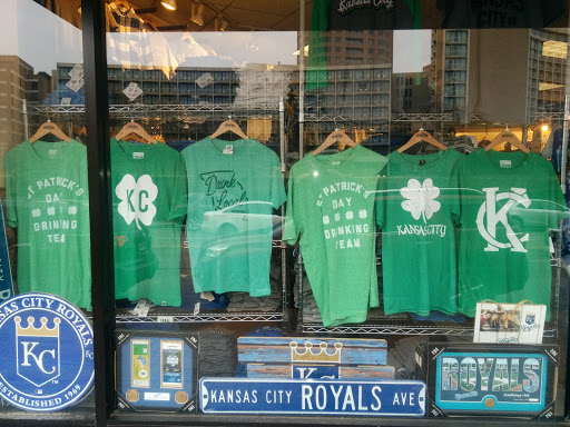Sportswear Store «Rally House Plaza», reviews and photos, 452 Ward Pkwy, Kansas City, MO 64112, USA