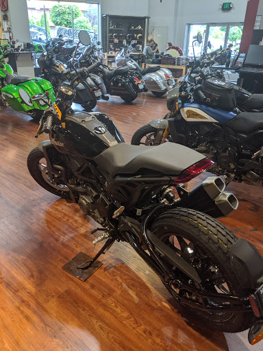 BMW Motorcycle Dealer «BMW Motorcycles of Lynnwood», reviews and photos, 17900 WA-99 #102, Lynnwood, WA 98037, USA