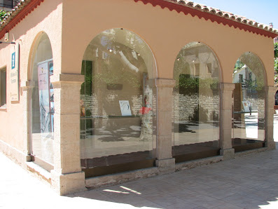 Oficina de Turismo de Agramunt Oficina de Turisme, Plaça del Pou, s/n, 25310 Agramunt, Lleida, España