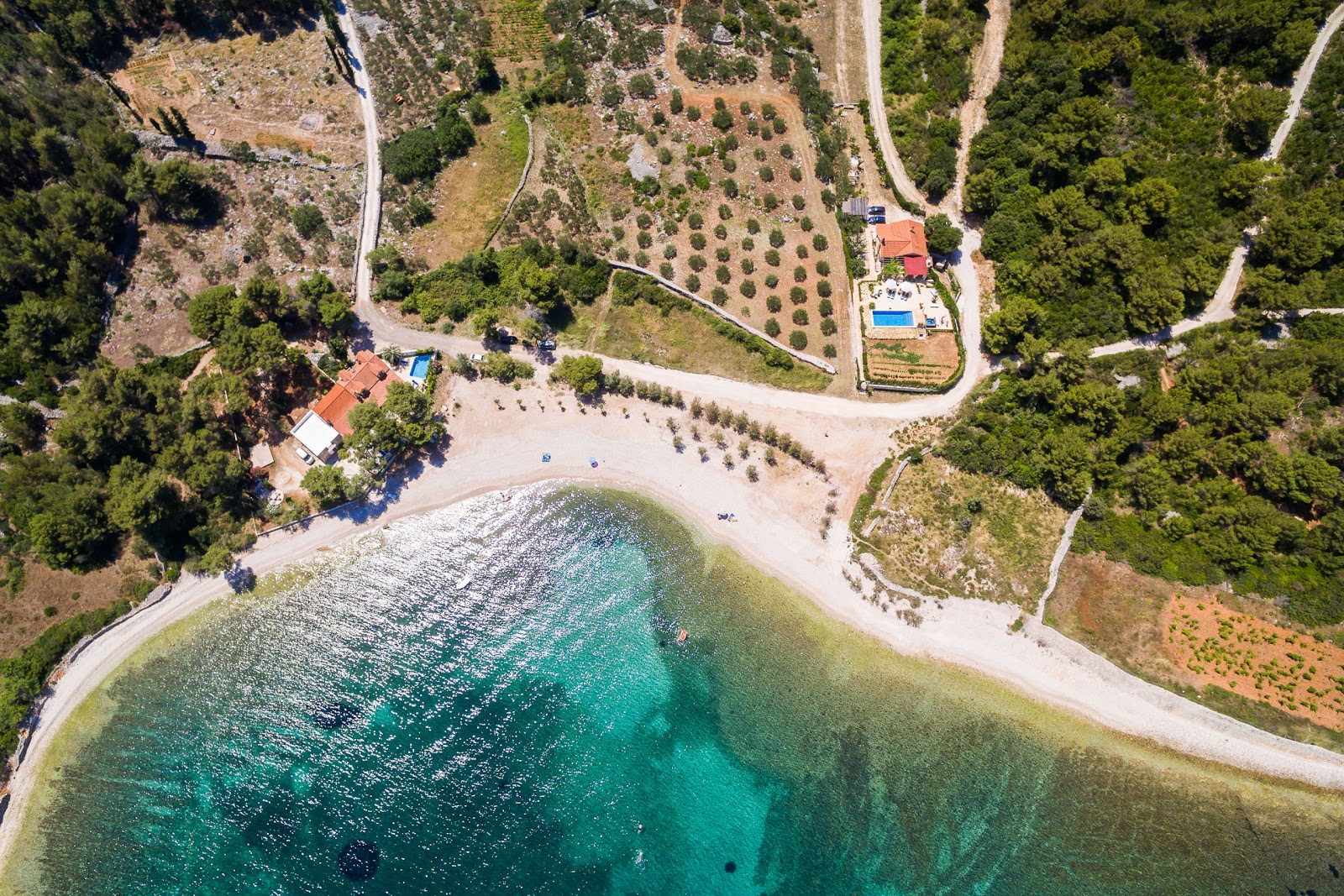 Mutnik beach photo #9