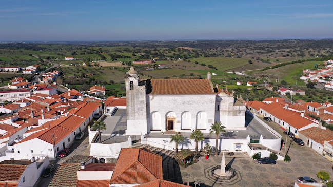 Avaliações doIgreja de Santo Aleixo da Restauração em Moura - Igreja