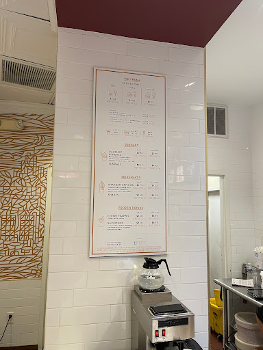 Ice Cream Shop «Häagen-Dazs® Ice Cream Shop», reviews and photos, 3120 M St NW, Washington, DC 20007, USA