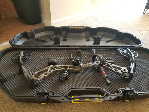 High Tech Outdoors & Archery, 3688 Richmond Rd # 2, Keswick, VA 22947, USA, 