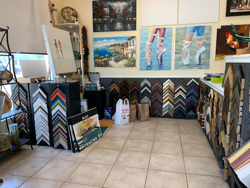 Picture Frame Shop «Home Port Gallery», reviews and photos, 6170 US-41, Apollo Beach, FL 33572, USA