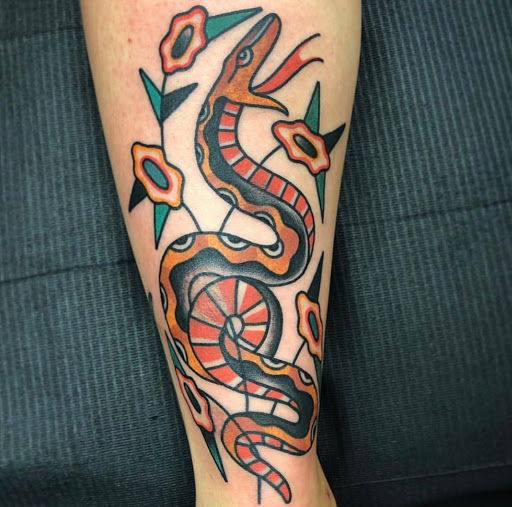 Tattoo Shop «Lombard Street Tattoo», reviews and photos, 8937 N Lombard St, Portland, OR 97203, USA