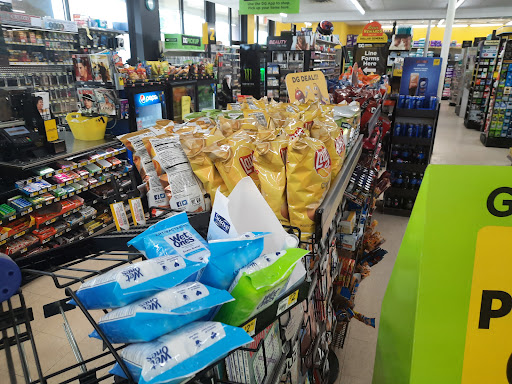 Home Goods Store «Dollar General», reviews and photos, 865 45th Ave NE, Minneapolis, MN 55421, USA