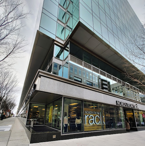 Department Store «Nordstrom Rack Downtown DC», reviews and photos, 1800 L St NW, Washington, DC 20036, USA