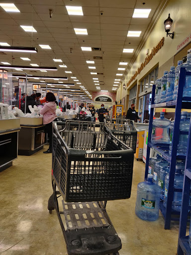 Grocery Store «ShopRite of Island Avenue», reviews and photos, 2946 Island Ave, Philadelphia, PA 19153, USA