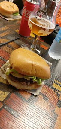 Plats et boissons du Restaurant de hamburgers Rem's Burgers à Saint-Omer - n°15
