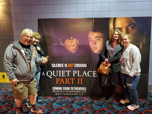 Movie Theater «MJR Waterford Digital Cinema 16», reviews and photos, 7501 Highland Rd, Waterford Twp, MI 48327, USA