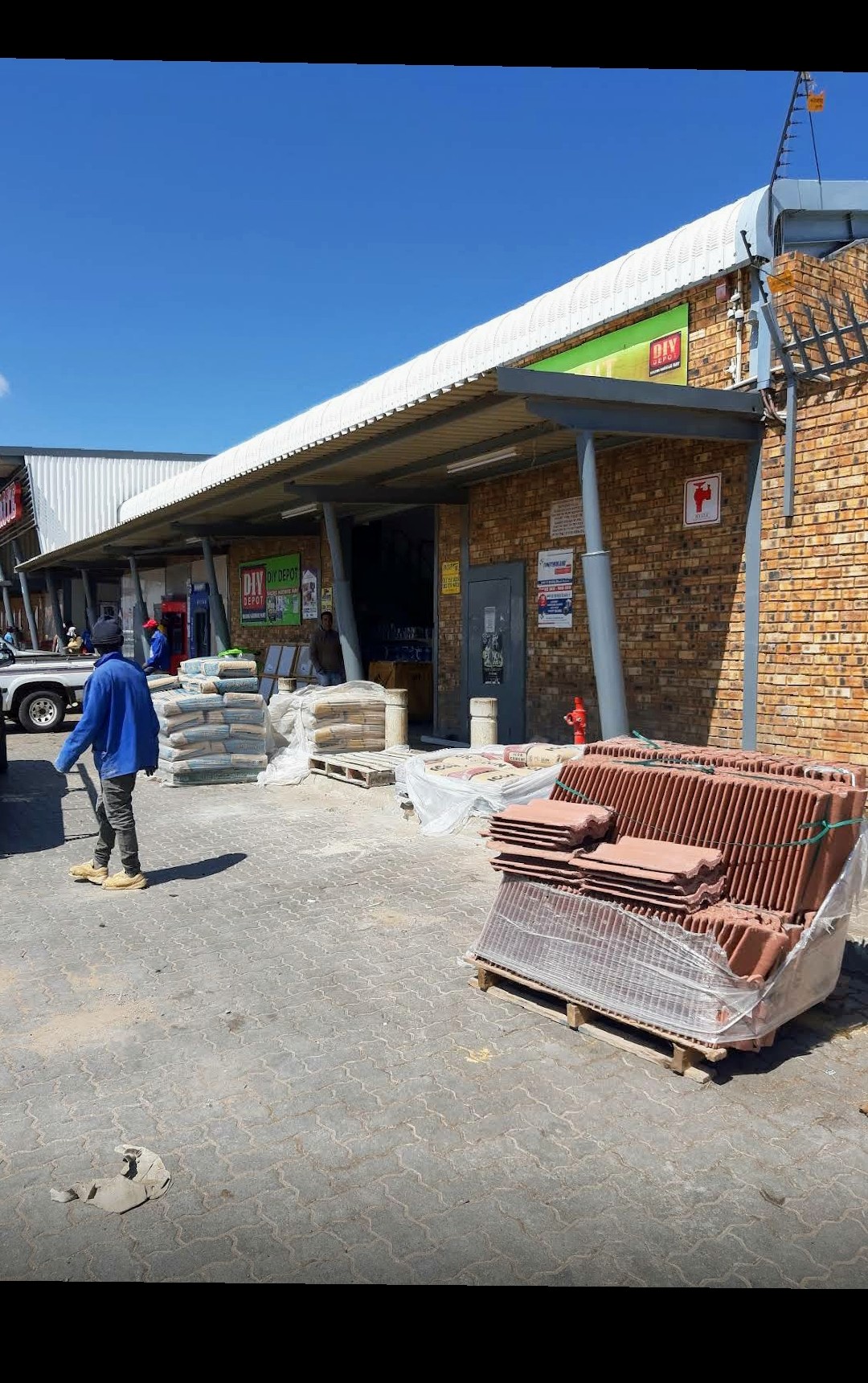 POWER BUILD(DIY DEPOT) in the city Randfontein